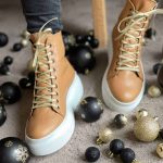 Ghete piele naturala Mossa